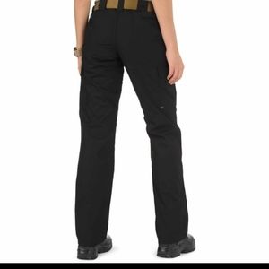 5.11 Tactical Series cargo pants Women's 12